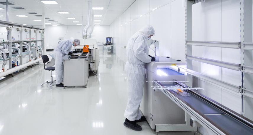 Surface Monitoring – Contact Plates, Swabs, and Hard-to-Clean Areas in the Pharmaceutical Cleanroom Industry